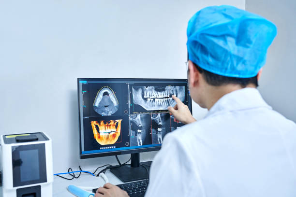 Best Weekend Emergency Dentist in Limestone Creek, FL