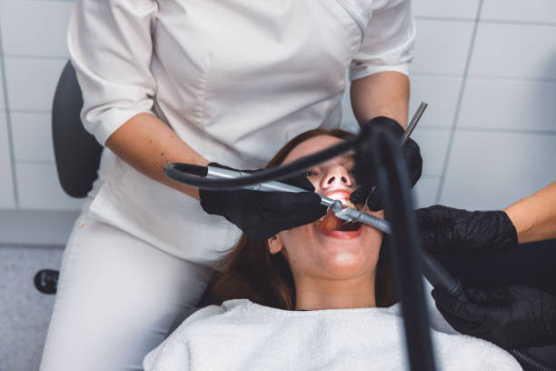 Best Emergency Dental Care for Broken or Chipped Teeth in Limestone Creek, FL